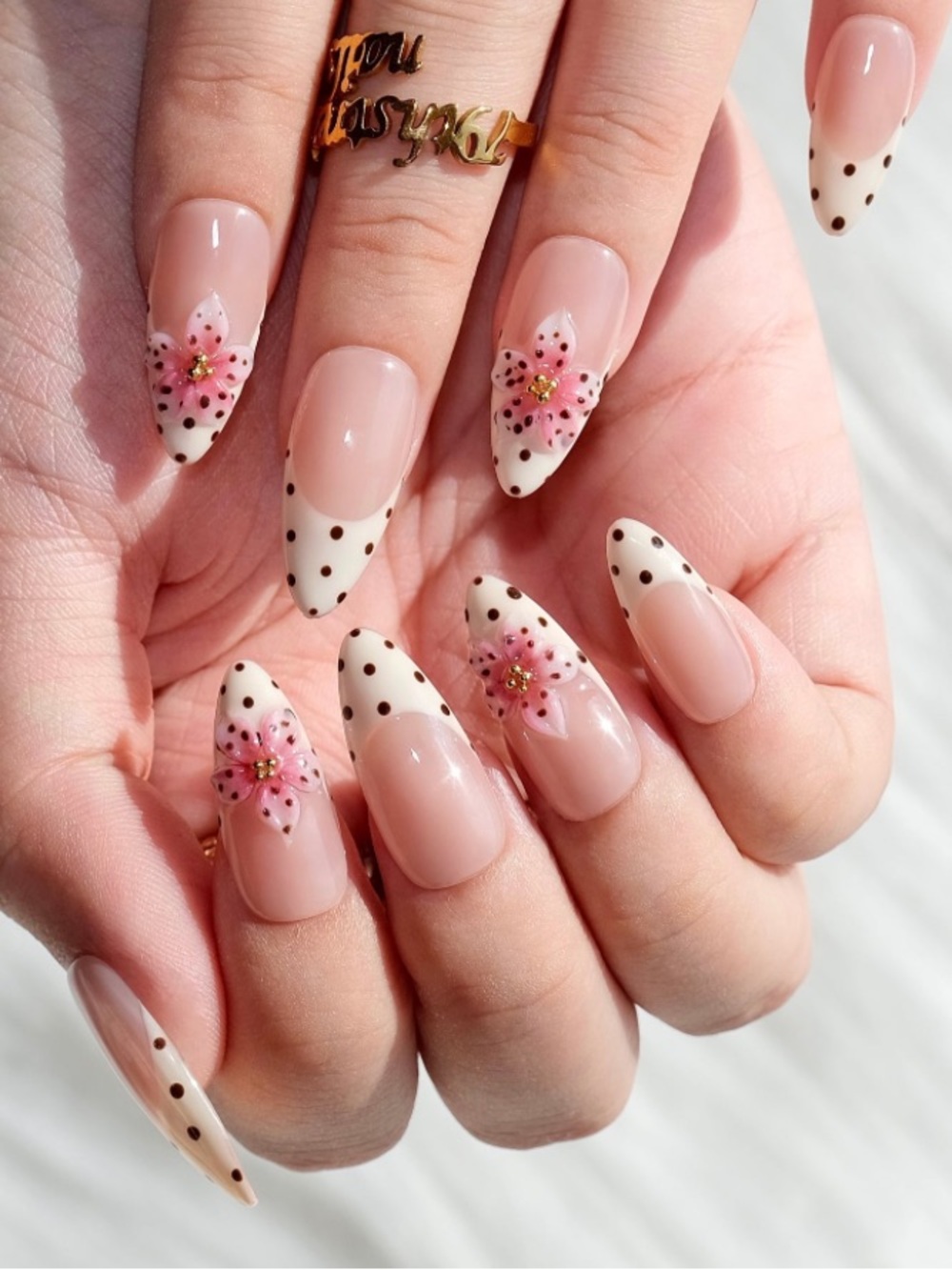 24Pcs Set French Tip Press On Nails Short Oval 3D Gel Flower Ladybug Polka Dot